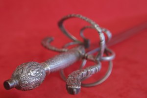 Espada-Felipe-II-plata.5
