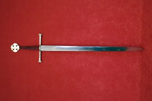 Espada-Reyes-Catolicos-en-laton.36